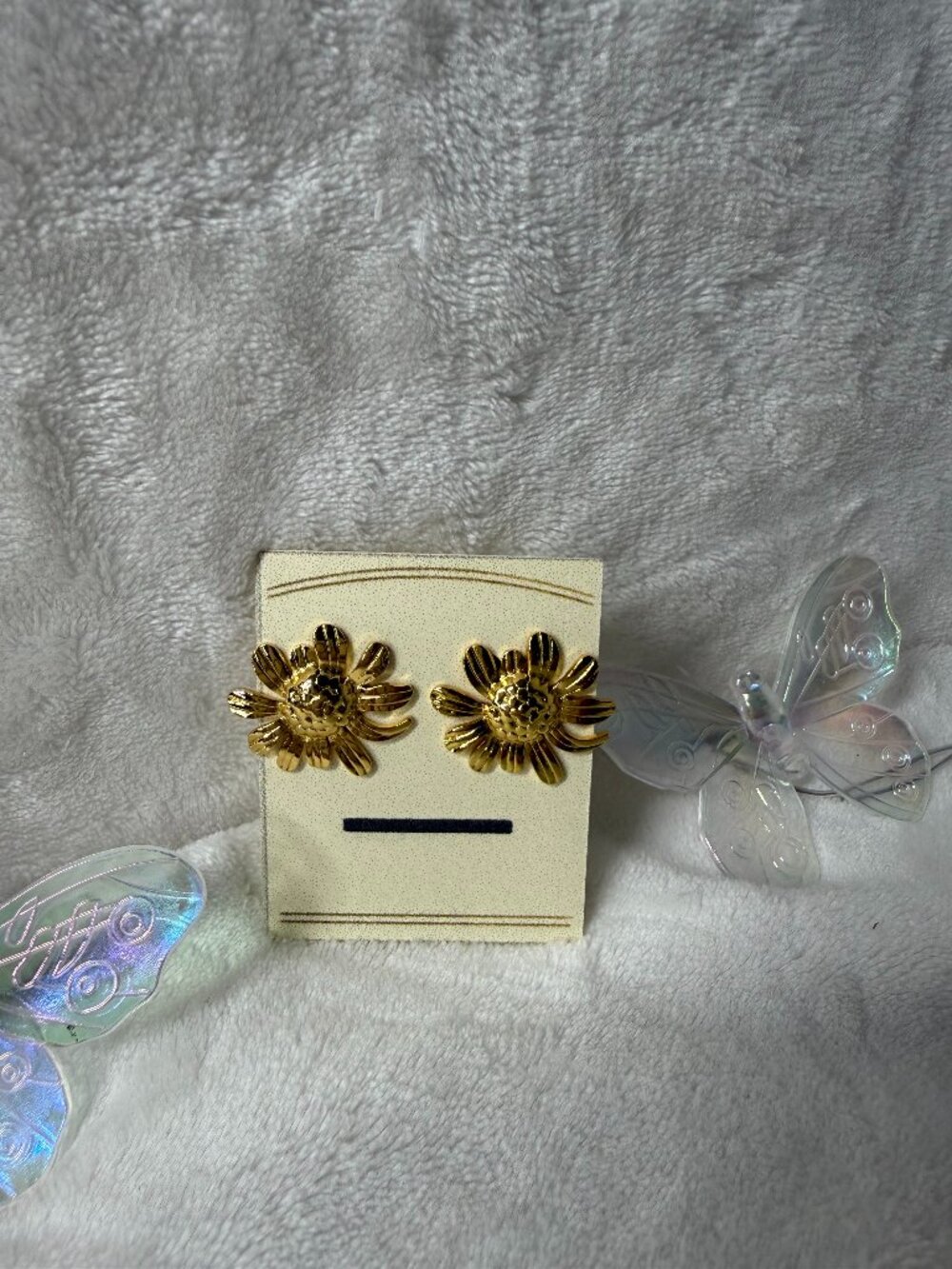 Gold Flower Stud Earrings – Textured Petal Design